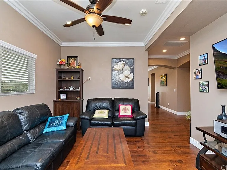 14448 Oakley Dr #B — Photo 2