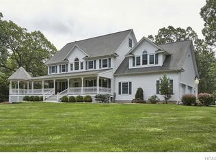 16 Millers Ln, Warwick, NY 10990