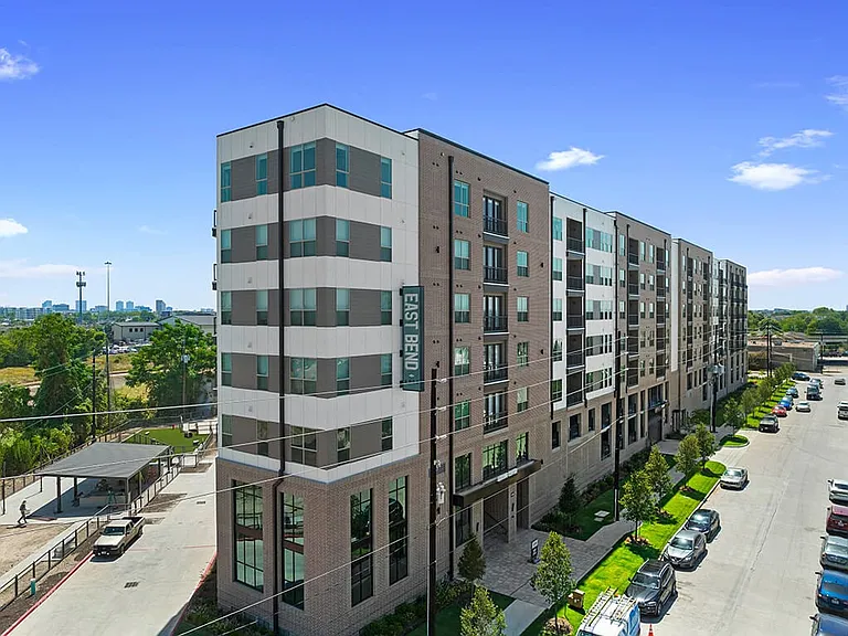 East Bend Apartments — Photo 32