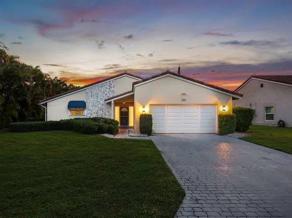 7025 NW 2nd Terrace, Boca Raton, FL 33487