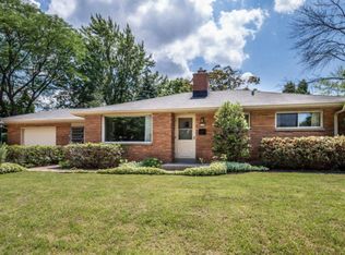 4195 N Colgate Cir, Milwaukee, WI 53222