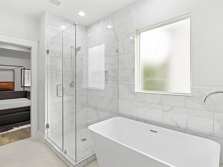 2508 Gray St — Photo 25