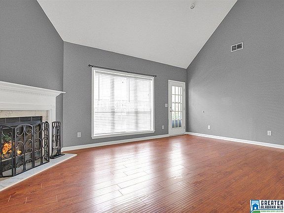 4th image of 400 Camden Cove Cir
