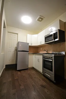 Rented by GPS Realty NYC | media 32