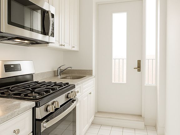 4th image of 850 Amsterdam Ave APT 19A