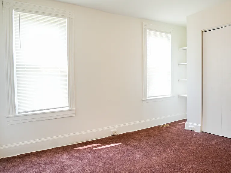 605 Cator Ave — Photo 8