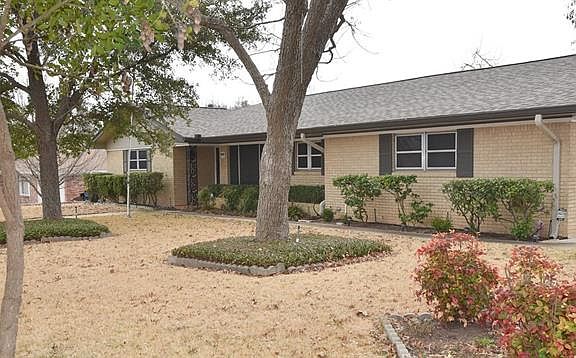 4th image of 1001 Salem Ln