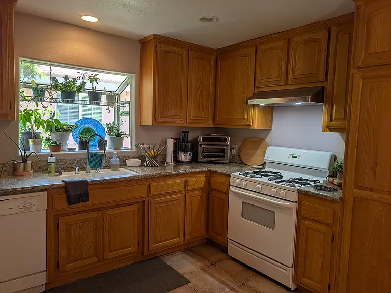2336 W Orange Dr N #NA — Photo 14