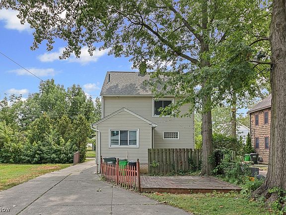 5th image of 21241 Miller Ave