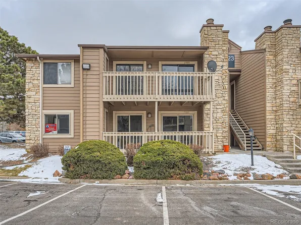 10323 E Peakview Avenue #J102, Englewood, CO 80111