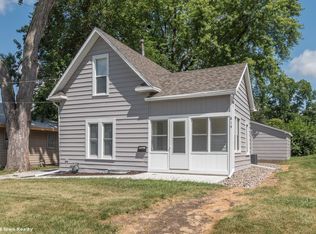 814 Boyd St, Des Moines, IA 50316
