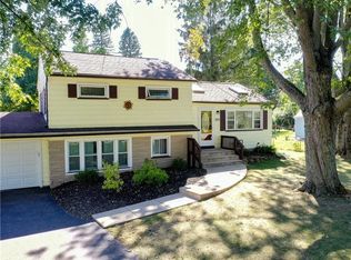 320 Whittier Rd, Spencerport, NY 14559