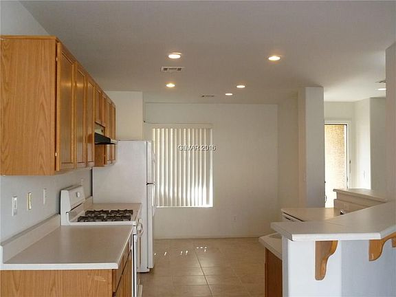 5th image of 7364 W Dewey Dr #0