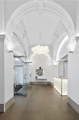 Rented by Compass | media 19