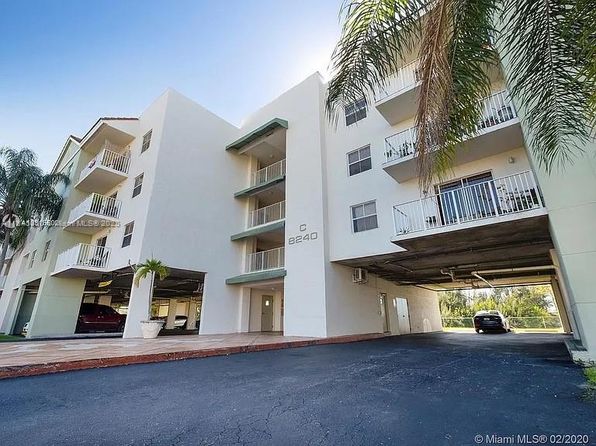 8240 SW 210th St APT 319