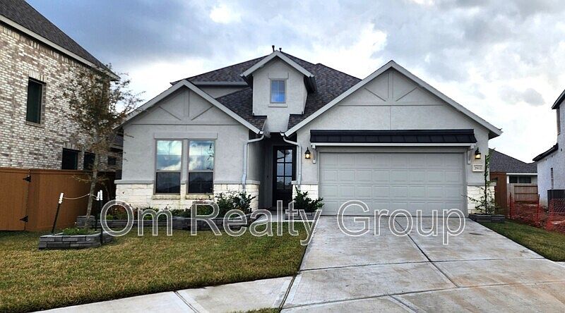 1st image of 2913 Apple Rose Ln