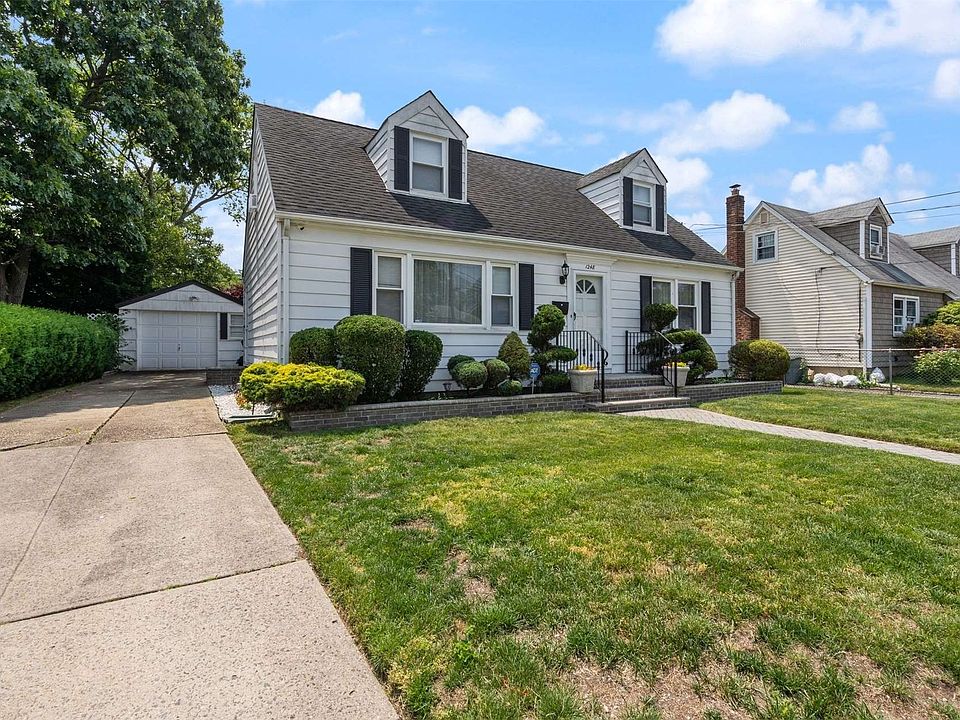 1248 Pembroke Street, Uniondale, NY 11553 Zillow