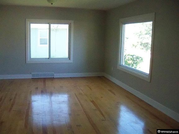 5th image of 1725 W C St
