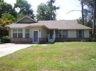 8 Castaway Pl, Savannah, GA 31410