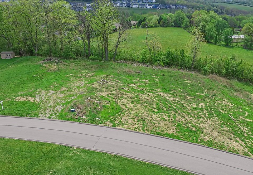 1st image of 55 Ridgewood Dr