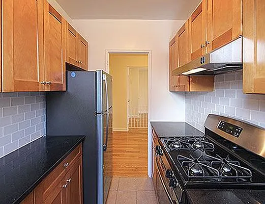 Rented by SW Queens Mezzanine | media 11