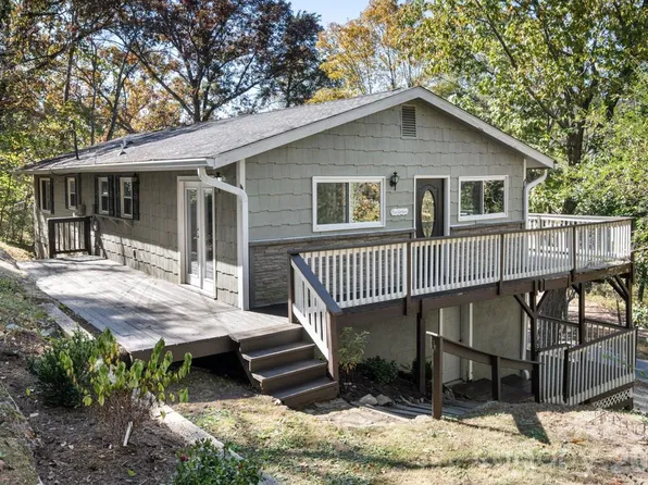 31 Arco Rd, Asheville, NC 28805