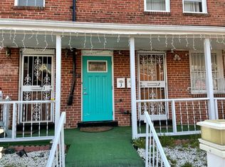 5437 C St SE, Washington, DC 20019