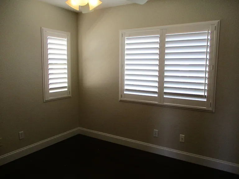1411 Livingston St — Photo 12