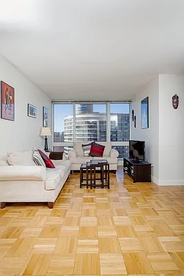 Rented by JSG Realty Corp | media 13
