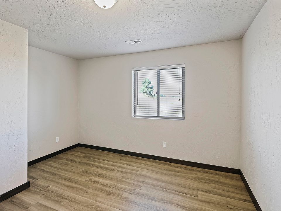 13908 W Bergen Dr, Airway Heights, WA 99001 MLS 202312098 Zillow