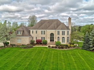 10 Champlain Rd, South Barrington, IL 60010