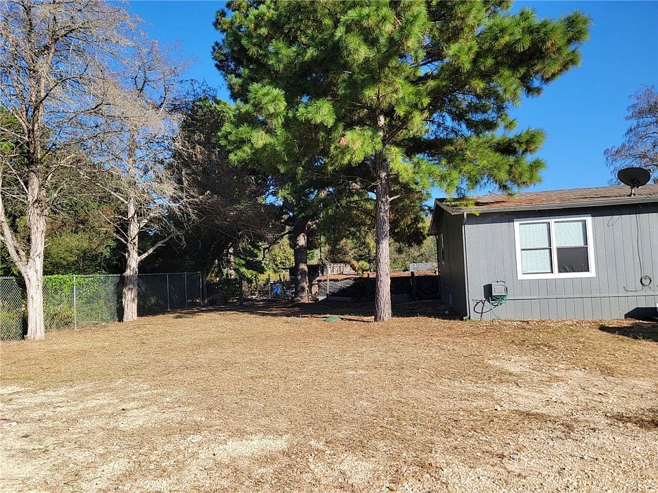 1st image of 804 Yaupon Dr