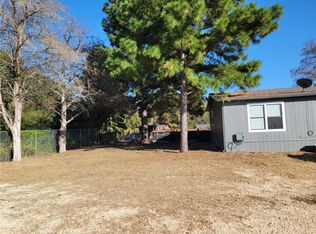 804 Yaupon Dr, Caldwell, TX 77836