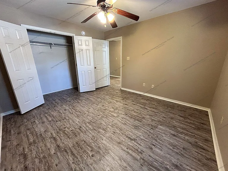 4806 Park Ave — Photo 21
