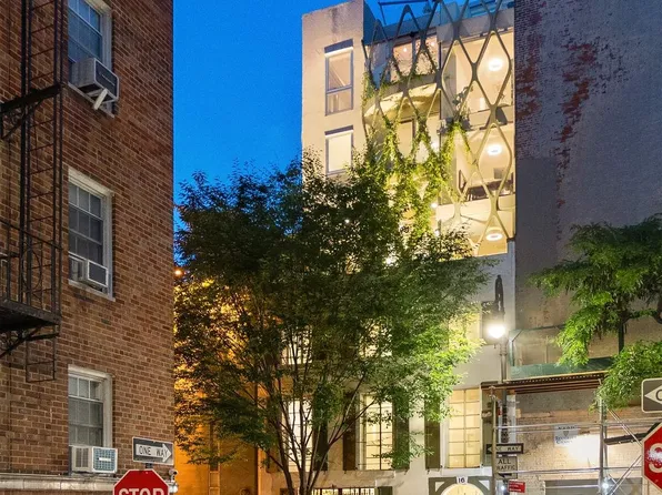 16 Minetta Lane image 34 of 34