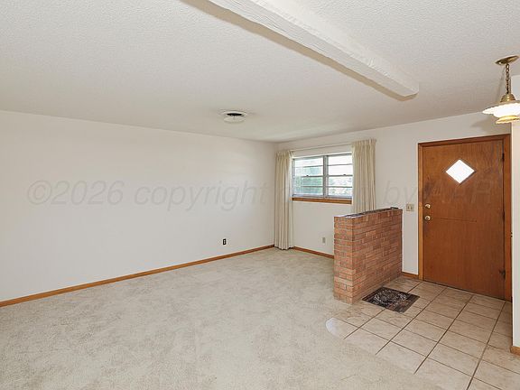 3rd image of 1537 Smiley St