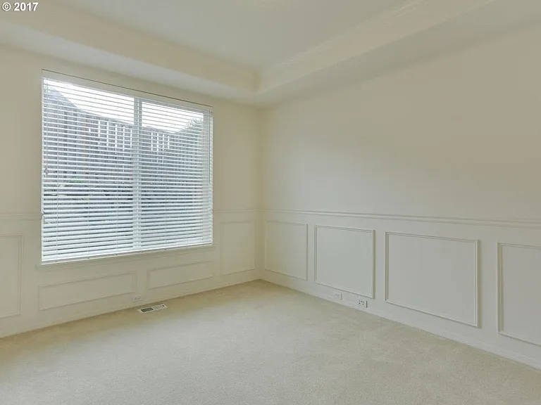 13583 NW Henninger Ln — Photo 20