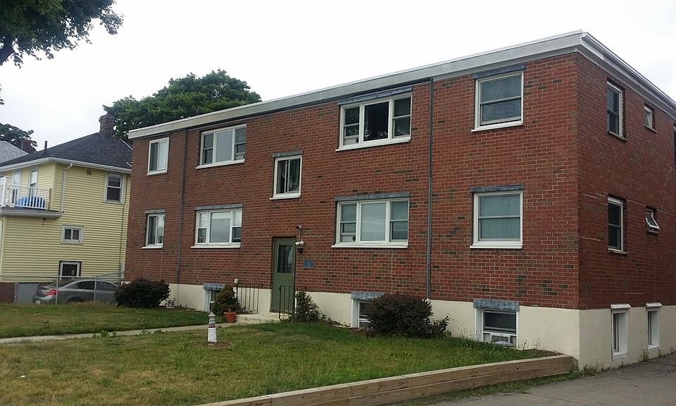 1st image of 623 Quincy Shore Dr APT 3