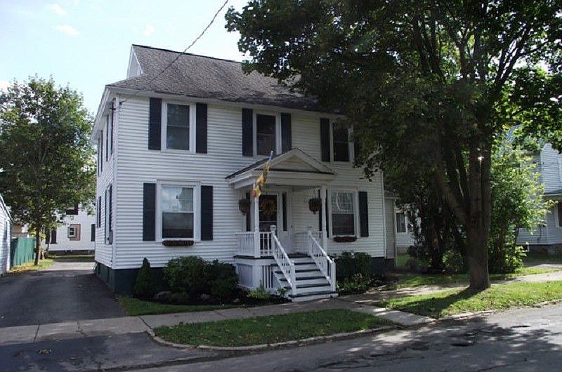1st image of 521 Greene St