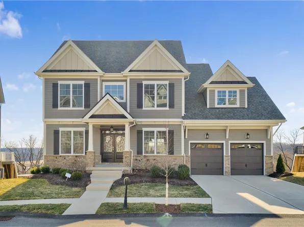 1550 Celebration Cir S, Bridgeville, PA 15017