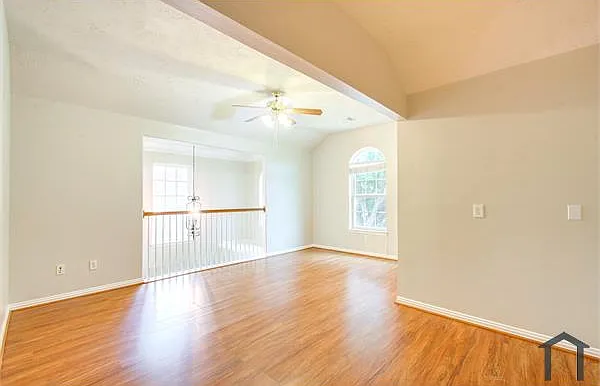 6607 Boxwood Brg #1 — Photo 28