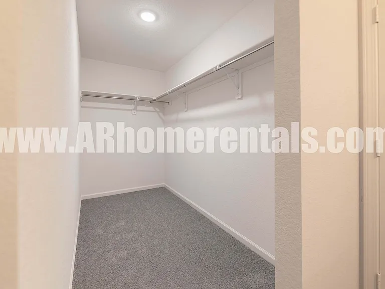 1125 Gallery Dr — Photo 12
