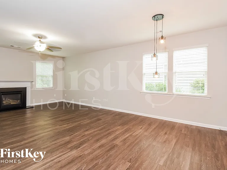 547 Winder Trl — Photo 4