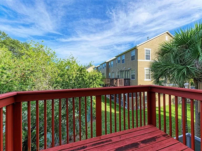 3047 Pointeview Dr — Photo 19