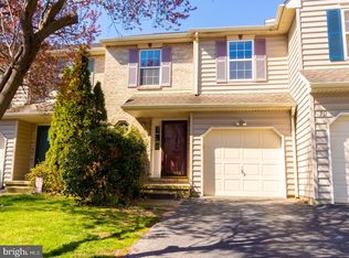 17 Village Ct, Wilmington, DE 19805