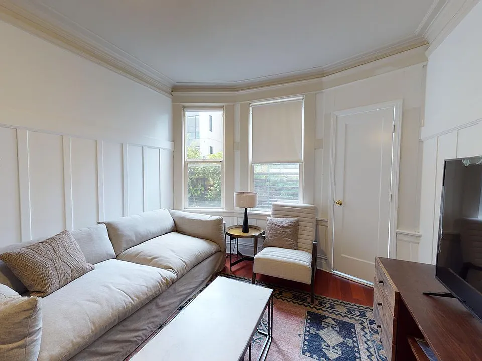 56 Langton St #1