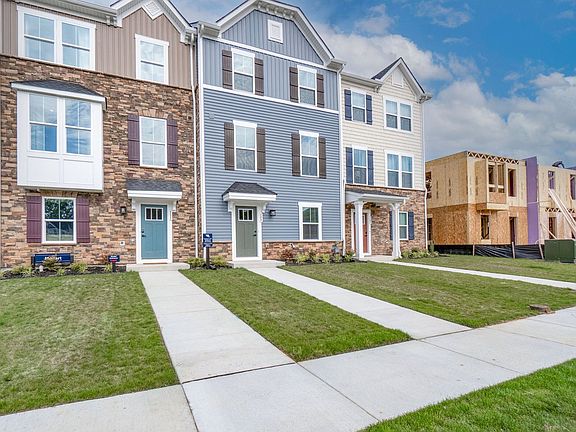 3rd image of 109 Legacy Blvd #11B