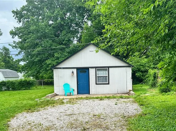 1133 S Haden St, Independence, MO 64050