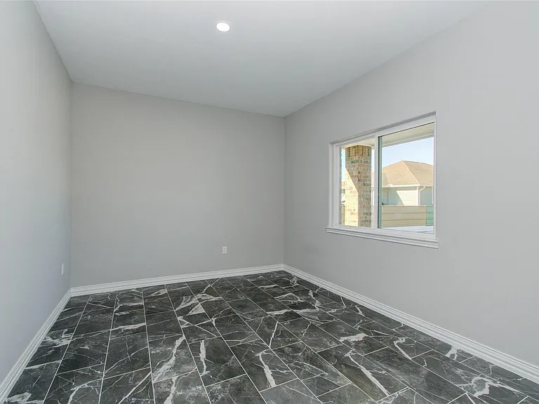 898 Road 3556 — Photo 24