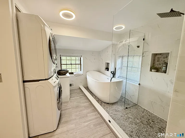 116 River Rd #2 IN-LAW — Photo 13